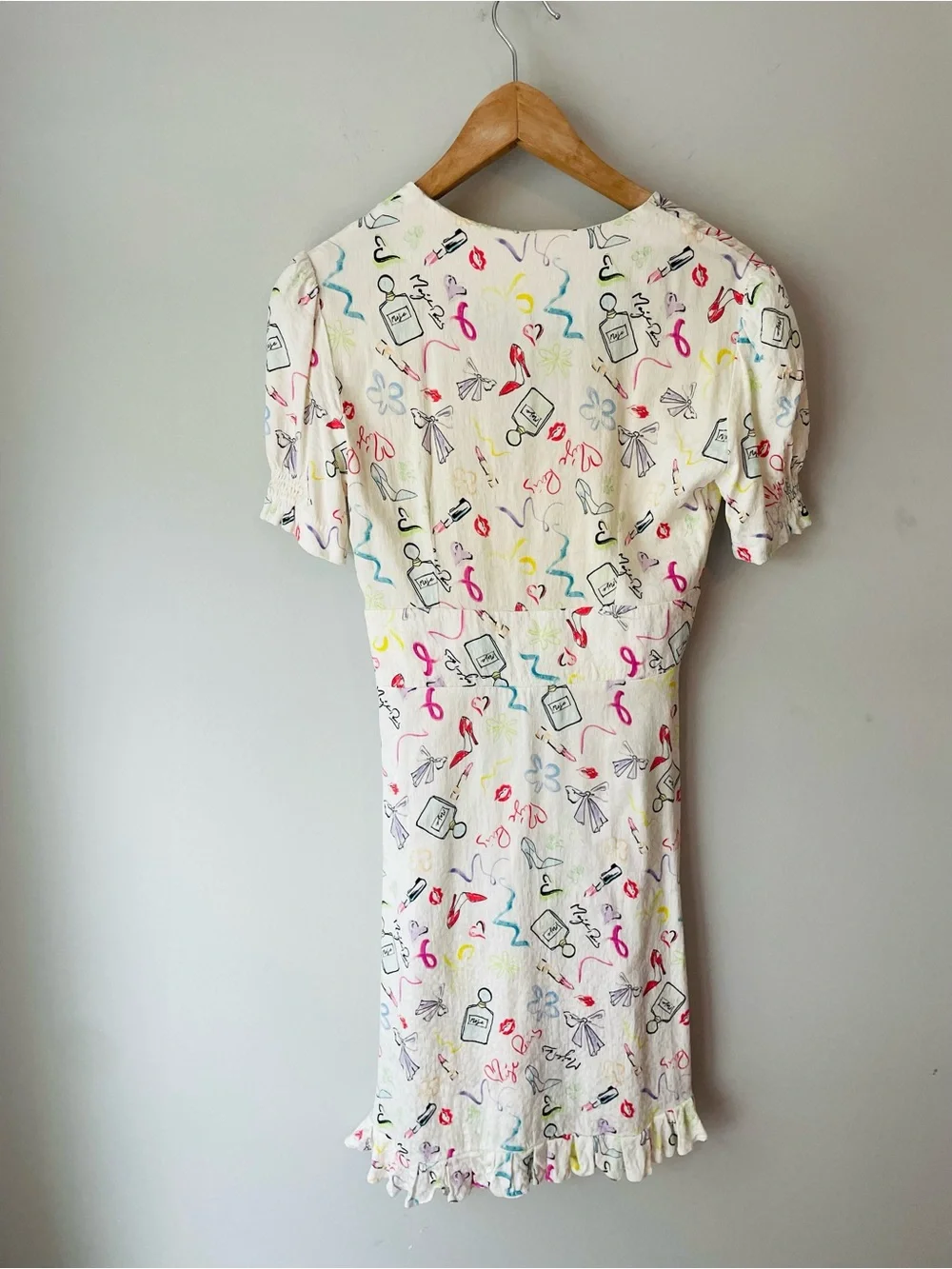Maje Ditzia White Dress RARE - Picture 8 of 13